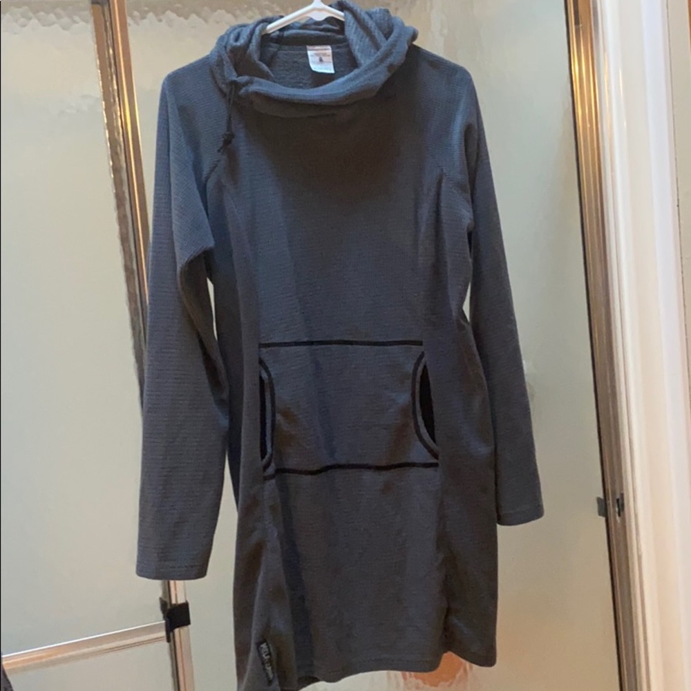 Melanzana dress size large